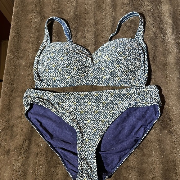 BOND-EYE Australia Navy Blue and Metallic Gold Multi Fit Cup Bikini Sz 8 - Picture 1 of 10